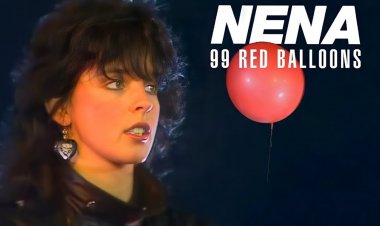 Terbang Bersama Lagu 99 Luftballons NENA